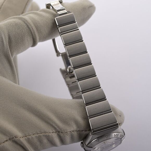 OMEGA Constellation 123.10.24.60.02.001 Silver 24mm Steel Ladies Watch Box/Card main image 5